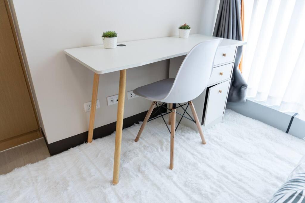 A2J Luxury 2Br Bgc Uptown Suite Near Uptown Mall Маніла Екстер'єр фото