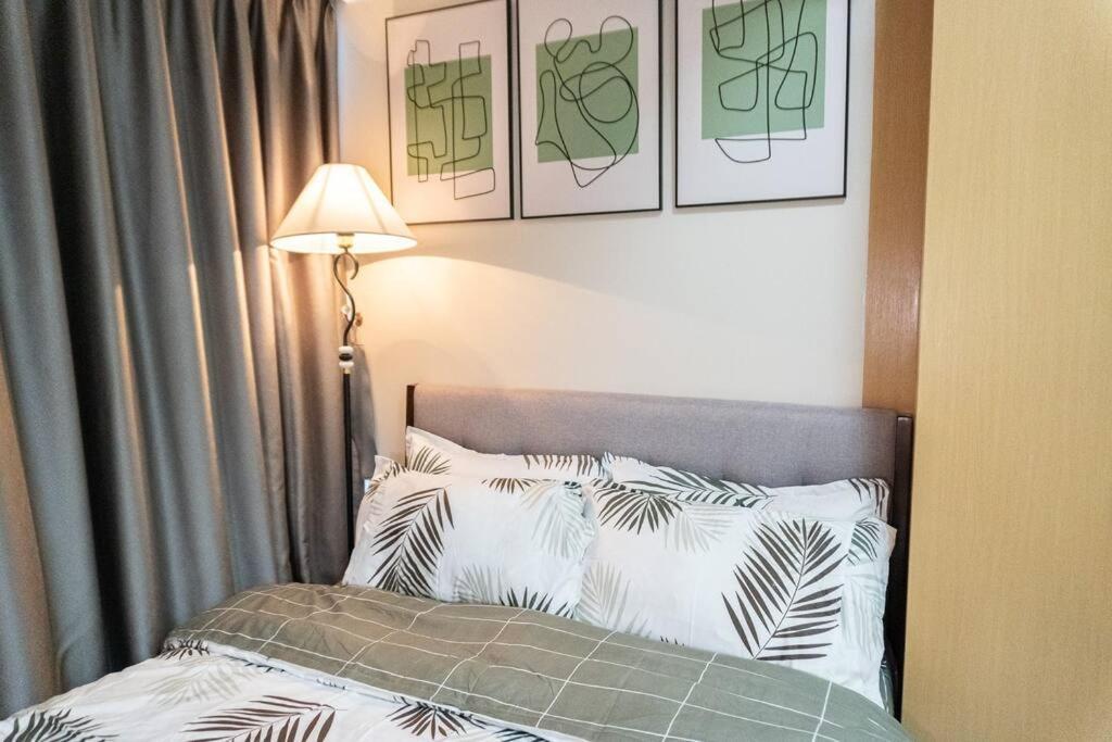 A2J Luxury 2Br Bgc Uptown Suite Near Uptown Mall Маніла Екстер'єр фото